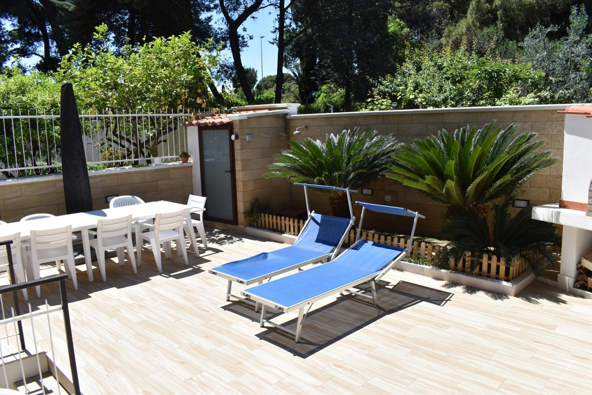 La Casa Di Maya & Cloe Bari Buitenkant foto